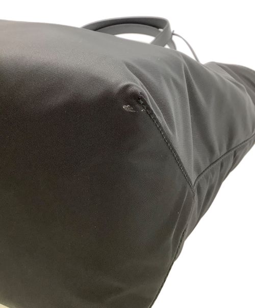 PRADA（プラダ）PRADA (プラダ) ナイロントートバッグ ブラックの古着・服飾アイテム