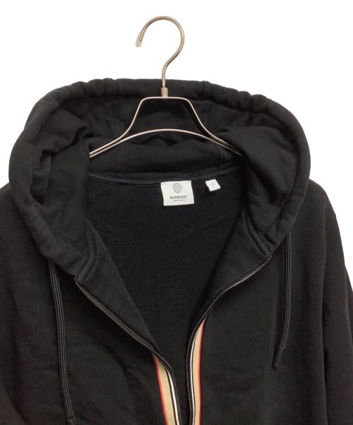 BURBERRY LONDON（バーバリーロンドン）BURBERRY LONDON (バーバリーロンドン) アイコンストライプ テープ パーカー ブラック サイズ:S Pの古着・服飾アイテム