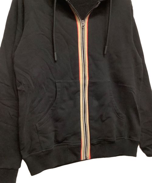 BURBERRY LONDON（バーバリーロンドン）BURBERRY LONDON (バーバリーロンドン) アイコンストライプ テープ パーカー ブラック サイズ:S Pの古着・服飾アイテム