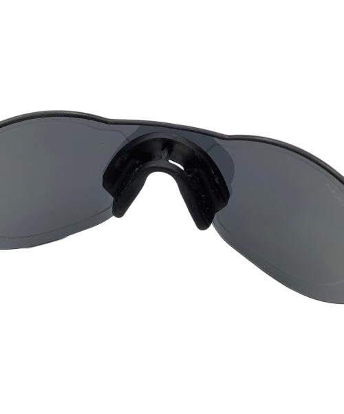 OAKLEY（オークリー）OAKLEY (オークリー) サングラス グレーの古着・服飾アイテム