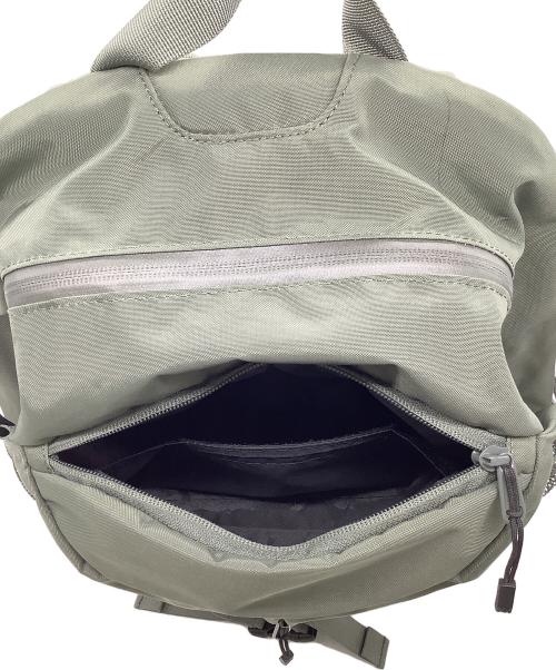 HELLY HANSEN（ヘリーハンセン）HELLY HANSEN (ヘリーハンセン) バックパック カーキの古着・服飾アイテム