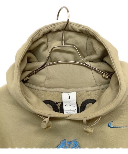 NIKE（ナイキ）NIKE (ナイキ) プルオーバーパーカー ベージュ サイズ:Mの古着・服飾アイテム