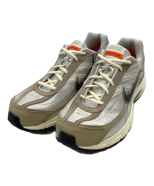NIKE（ナイキ）NIKE (ナイキ) スニーカー グレー×ベージュ サイズ:US9.5の古着・服飾アイテム