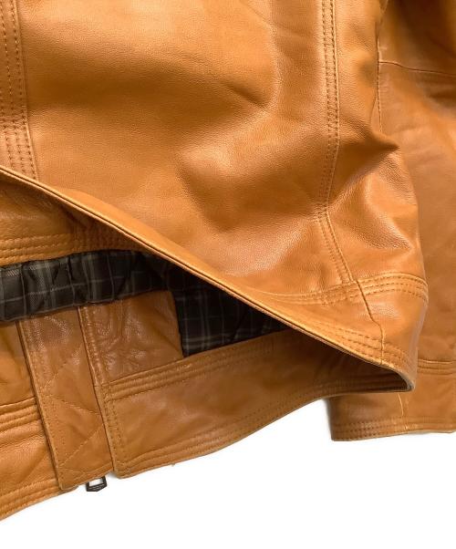 BURBERRY BLACK LABEL（バーバリーブラックレーベル）BURBERRY BLACK LABEL (バーバリーブラックレーベル) ラムレザージャケット ブラウン サイズ:Mの古着・服飾アイテム