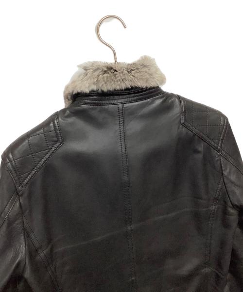 BURBERRY BLACK LABEL（バーバリーブラックレーベル）BURBERRY BLACK LABEL (バーバリーブラックレーベル) ラムレザージャケット ブラック サイズ:Mの古着・服飾アイテム