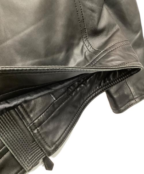 BURBERRY BLACK LABEL（バーバリーブラックレーベル）BURBERRY BLACK LABEL (バーバリーブラックレーベル) ラムレザージャケット ブラック サイズ:Mの古着・服飾アイテム