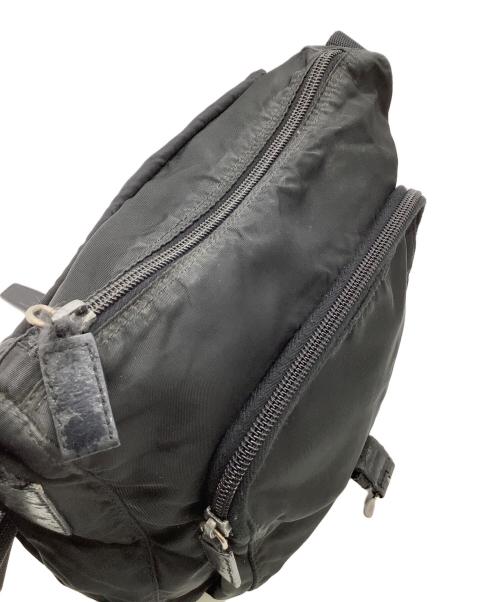 PRADA（プラダ）PRADA (プラダ) ナイロンショルダーバッグ ブラックの古着・服飾アイテム