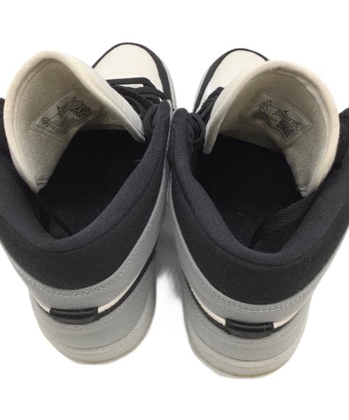 NIKE（ナイキ）NIKE (ナイキ) スニーカー ブラック×グレー サイズ:27.5の古着・服飾アイテム