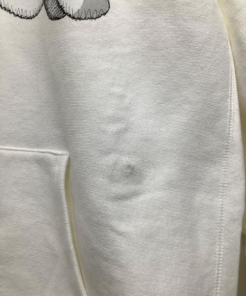 HUMAN MADE（ヒューマンメイド）HUMAN MADE (ヒューマンメイド) KAWS (カウズ) プルオーバーパーカー ホワイト サイズ:XXLの古着・服飾アイテム