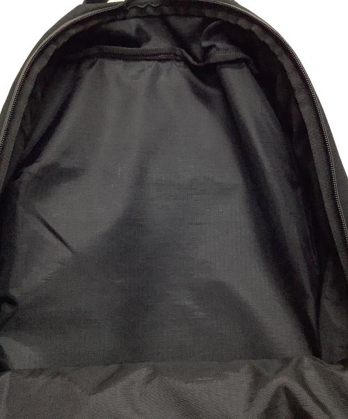 TNOC（ティーノック）TNOC (ティーノック) リュックTNOC ブラックの古着・服飾アイテム