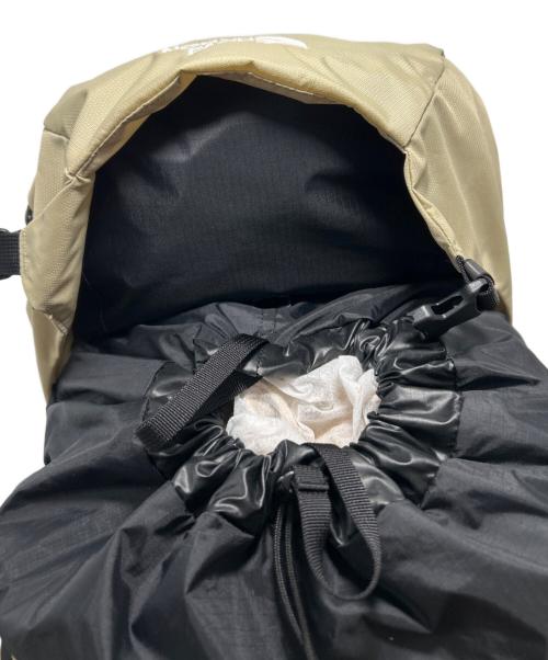 THE NORTH FACE（ザ ノース フェイス）THE NORTH FACE (ザ ノース フェイス) バックパック カーキ×ブラック サイズ:Mの古着・服飾アイテム