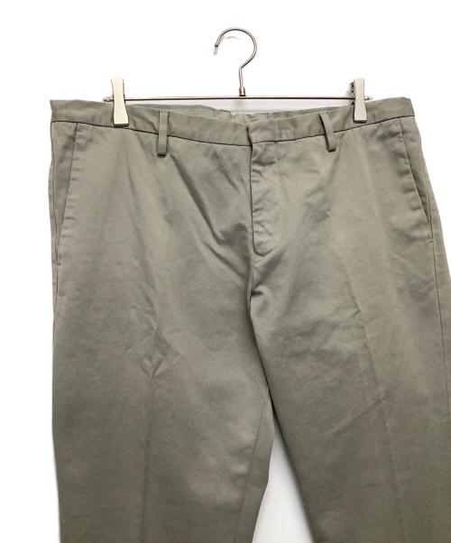 PAUL SMITH（ポールスミス）PAUL SMITH (ポールスミス) タックパンツ グレー サイズ:36の古着・服飾アイテム