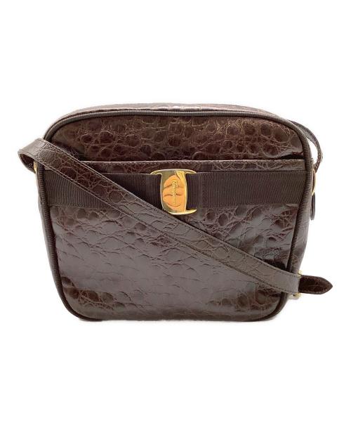 Salvatore Ferragamo（サルヴァトーレ フェラガモ）Salvatore Ferragamo (サルヴァトーレ フェラガモ) 型押しショルダーバッグ ブラウンの古着・服飾アイテム