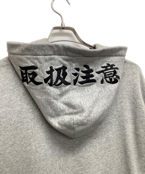 THE BLACK EYE PATCH（ブラックアイパッチ）THE BLACK EYE PATCH (ブラックアイパッチ) プルオーバーパーカー グレー サイズ:Lの古着・服飾アイテム