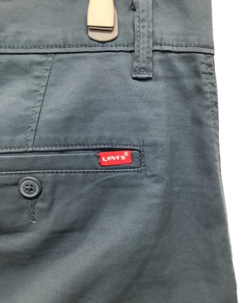 LEVI'S（リーバイス）LEVI'S (リーバイス) ハーフパンツ グレー サイズ:W36の古着・服飾アイテム