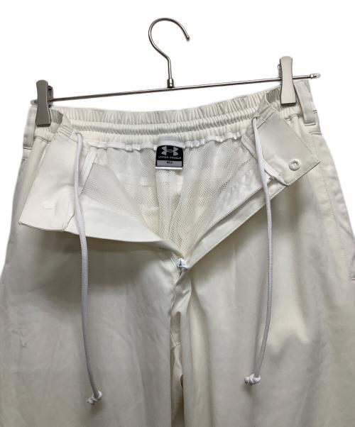 UNDER ARMOUR（アンダーアーマー）UNDER ARMOUR (アンダーアーマー) ジャージパンツ アイボリー サイズ:Mの古着・服飾アイテム