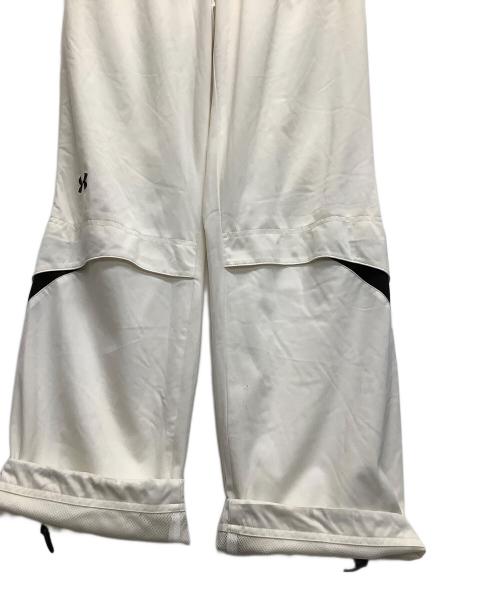 UNDER ARMOUR（アンダーアーマー）UNDER ARMOUR (アンダーアーマー) ジャージパンツ アイボリー サイズ:Mの古着・服飾アイテム