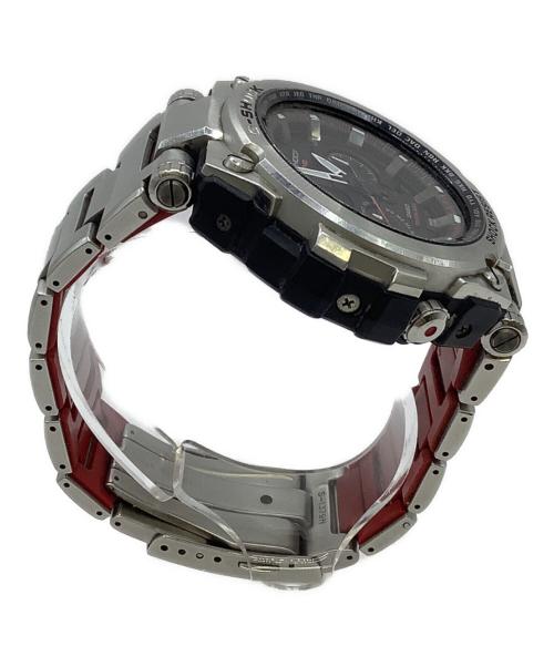 CASIO（カシオ）CASIO (カシオ) 腕時計 ブラック×レッドの古着・服飾アイテム