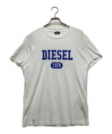 DIESEL（ディーゼル）の古着「Tシャツ」｜ホワイト×ブルー