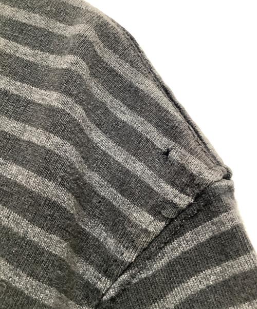 CarHartt（カーハート）CarHartt (カーハート) ボーダーカットソー グレー サイズ:Mの古着・服飾アイテム