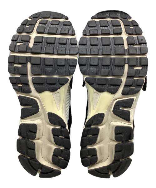 NIKE（ナイキ）NIKE (ナイキ) ローカットスニーカー ホワイト×ブラック サイズ:28cmの古着・服飾アイテム