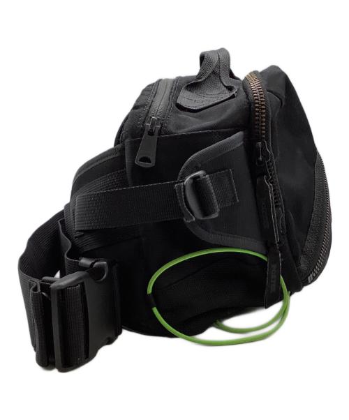 PORTER（ポーター）PORTER (ポーター) ウエストバッグ ブラックの古着・服飾アイテム