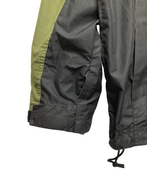 NIKE ACG（ナイキエーシージー）NIKE ACG (ナイキエーシージー) アノラックパーカー オリーブ×ブラック サイズ:Sの古着・服飾アイテム
