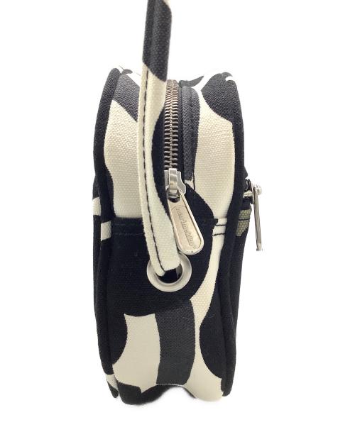 marimekko（マリメッコ）marimekko (マリメッコ) 円形ショルダーバッグ ホワイト×ブラックの古着・服飾アイテム