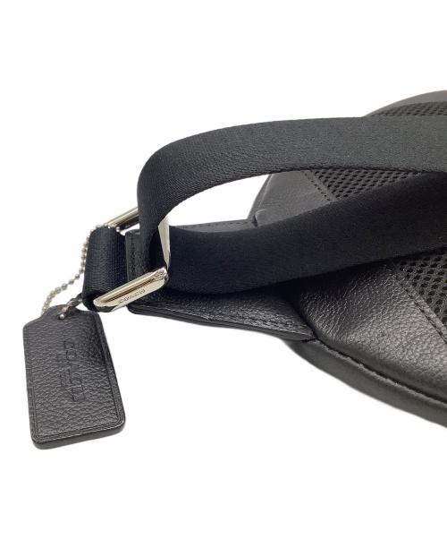 COACH（コーチ）COACH (コーチ) ボディバッグCOACH ブラックの古着・服飾アイテム