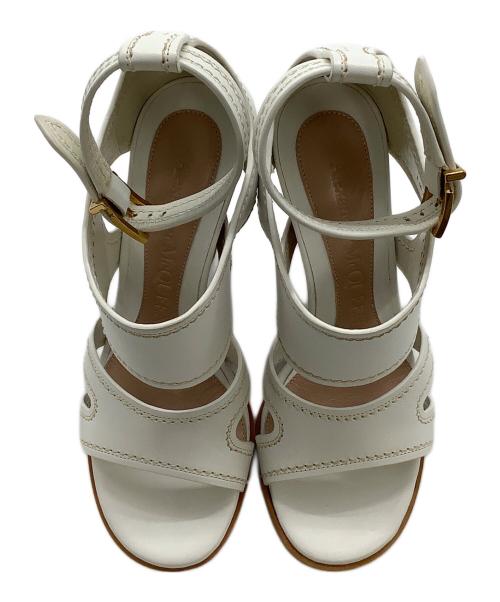 ALEXANDER McQUEEN（アレキサンダーマックイーン）ALEXANDER McQUEEN (アレキサンダーマックイーン) アンクルストラップサンダル ホワイト サイズ:36の古着・服飾アイテム