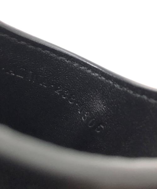 FENDI（フェンディ）FENDI (フェンディ) ショルダーフォンポーチ ブラックの古着・服飾アイテム