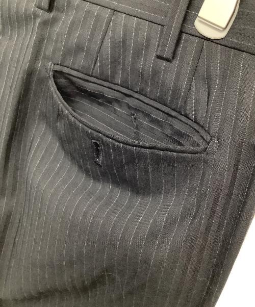 BURBERRY BLACK LABEL（バーバリーブラックレーベル）BURBERRY BLACK LABEL (バーバリーブラックレーベル) 3Pセットアップスーツ ブラック サイズ:96ー84ー175 40Lの古着・服飾アイテム