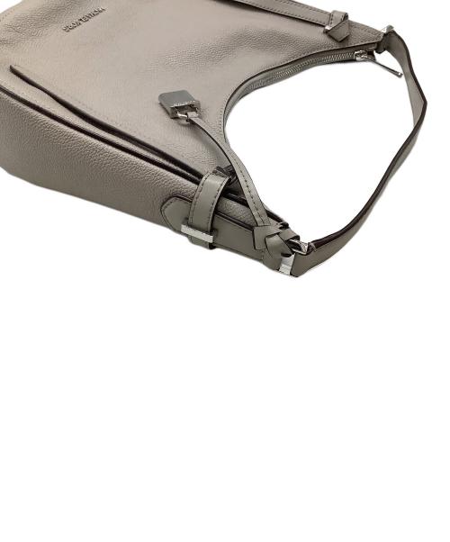 MICHAEL KORS（マイケル・コース）MICHAEL KORS (マイケルコース) レザートートバッグMICHAEL KORS グレージュの古着・服飾アイテム