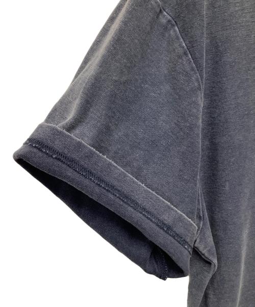 KITH（キス）KITH (キス) ロゴ入りポケットTシャツ ネイビー サイズ:Mの古着・服飾アイテム