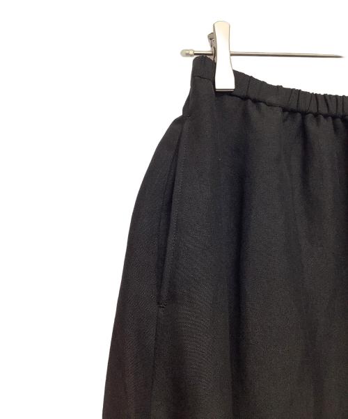 FRAMeWORK（フレームワーク）FRAMeWORK (フレームワーク) ロングスカート ブラック サイズ:38 未使用品の古着・服飾アイテム