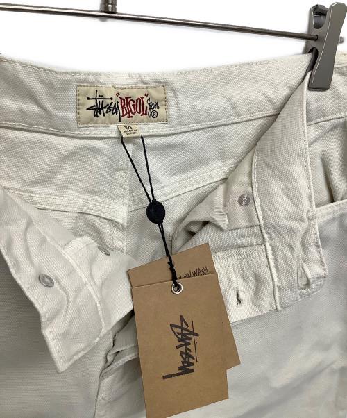 stussy（ステューシー）stussy (ステューシー) パンツ アイボリー サイズ:30 未使用品の古着・服飾アイテム