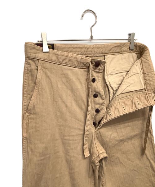 The 2 Monkeys（ザトゥーモンキーズ）The 2 Monkeys (ザトゥーモンキーズ) カラーパンツ ブラウン サイズ:Mの古着・服飾アイテム