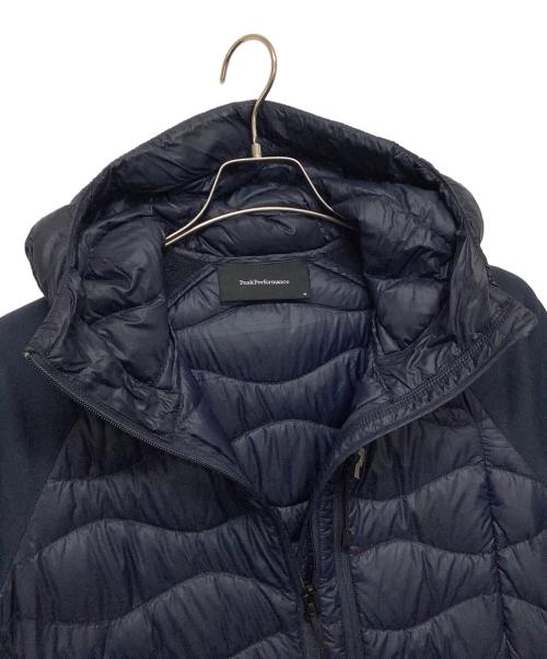 Peak Performance（ピーク・パフォーマンス）Peak Performance (ピーク・パフォーマンス) ダウンジャケット ネイビー サイズ:Mの古着・服飾アイテム