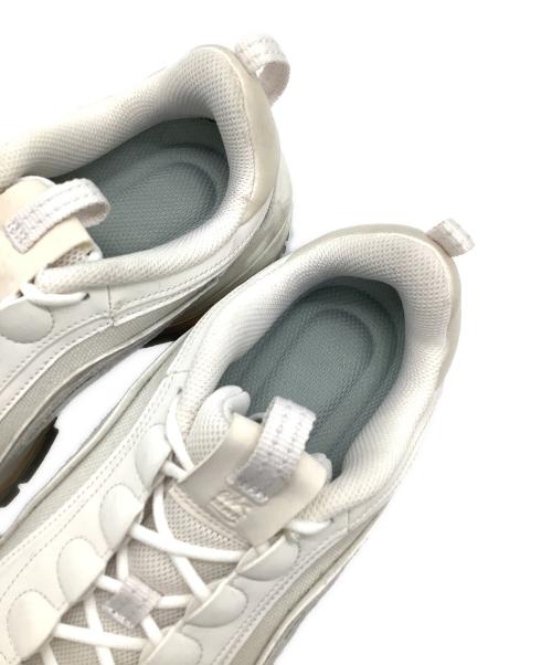 NIKE（ナイキ）NIKE (ナイキ) スニーカー ホワイト サイズ:29の古着・服飾アイテム