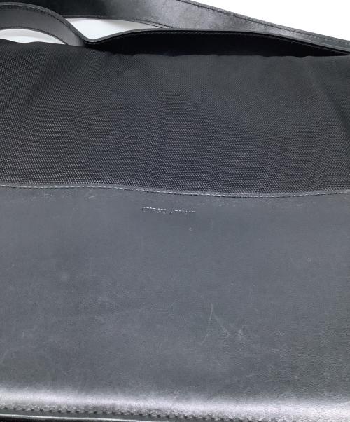 GIORGIO ARMANI（ジョルジョアルマーニ）GIORGIO ARMANI (ジョルジョアルマーニ) メッセンジャーバッグGIORGIO ARMANI ブラックの古着・服飾アイテム