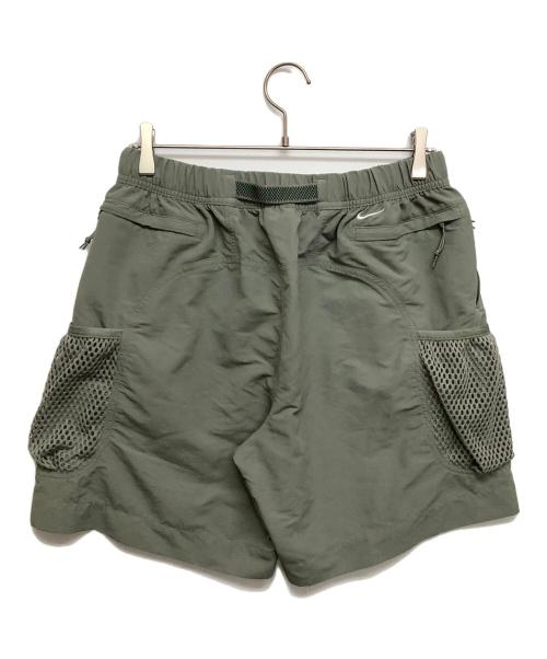 NIKE（ナイキ）NIKE (ナイキ) ショートパンツ オリーブ サイズ:Mの古着・服飾アイテム