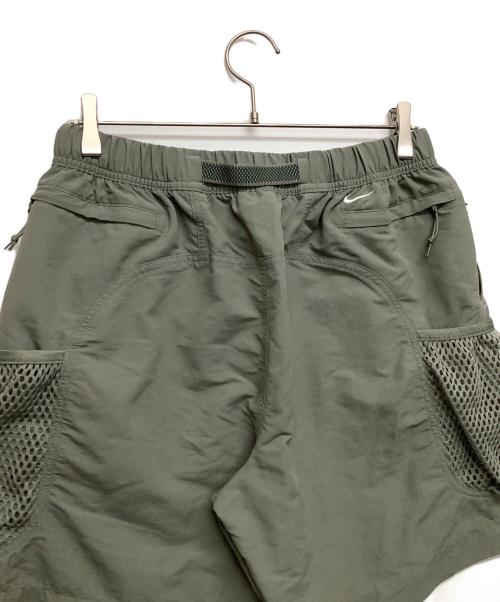 NIKE（ナイキ）NIKE (ナイキ) ショートパンツ オリーブ サイズ:Mの古着・服飾アイテム