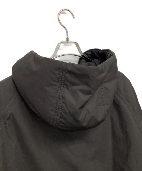 UNIQLO U（ユニクロ ユー）UNIQLO U (ユニクロ ユー) 中綿ジャケット　パフテックボリュームパーカ グレー サイズ:Lの古着・服飾アイテム