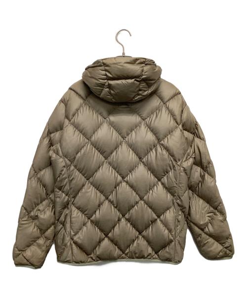 mont-bell（モンベル）mont-bell (モンベル) ダウンジャケット ベージュ サイズ:Lの古着・服飾アイテム