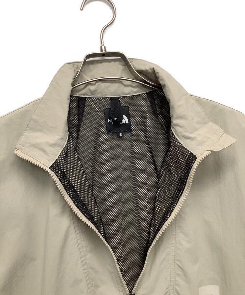 THE NORTH FACE（ザ ノース フェイス）THE NORTH FACE (ザ ノース フェイス) エンライドトラックジャケット ベージュ サイズ:S 未使用品の古着・服飾アイテム