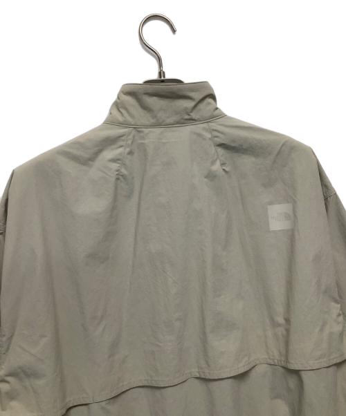 THE NORTH FACE（ザ ノース フェイス）THE NORTH FACE (ザ ノース フェイス) エンライドトラックジャケット ベージュ サイズ:S 未使用品の古着・服飾アイテム