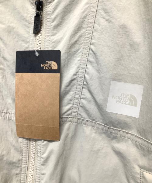 THE NORTH FACE（ザ ノース フェイス）THE NORTH FACE (ザ ノース フェイス) エンライドトラックジャケット ベージュ サイズ:S 未使用品の古着・服飾アイテム