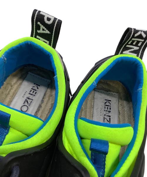 KENZO（ケンゾー）KENZO (ケンゾー) スニーカー ベージュ×グリーン サイズ:42の古着・服飾アイテム