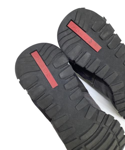 PRADA（プラダ）PRADA (プラダ) スニーカー ブラック×グリーン サイズ:7の古着・服飾アイテム