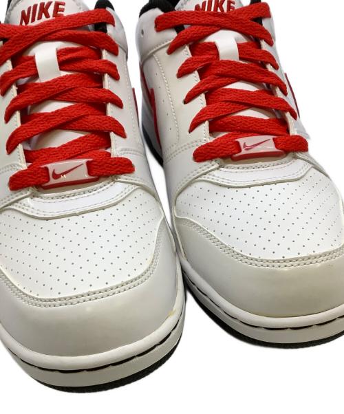 NIKE（ナイキ）NIKE (ナイキ) スニーカー ホワイト×レッド サイズ:25cmの古着・服飾アイテム